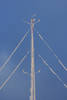 Rohrmast bei Eis und Schnee